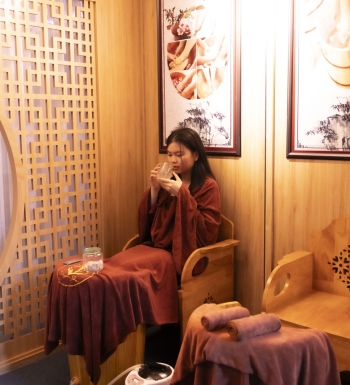 Xông chân thảo dược